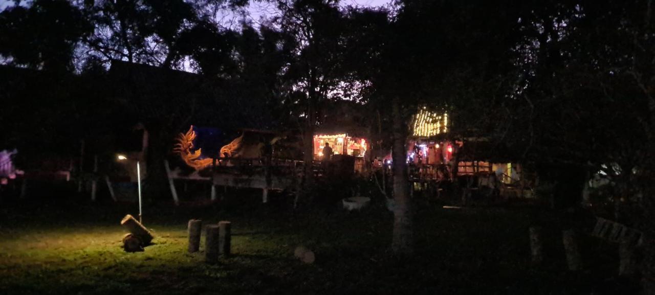 Pai River Jam Hostel & Campground Пай Екстер'єр фото